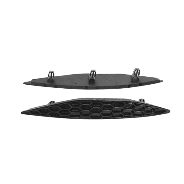 MK7 R Rear Bumper Piano Black Honeycomb Reflectors - Image 2