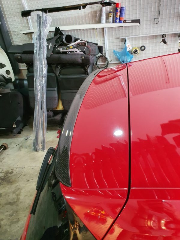 MK7/7.5 GTI TCR Carbon Roof Lid Spoiler - Image 2