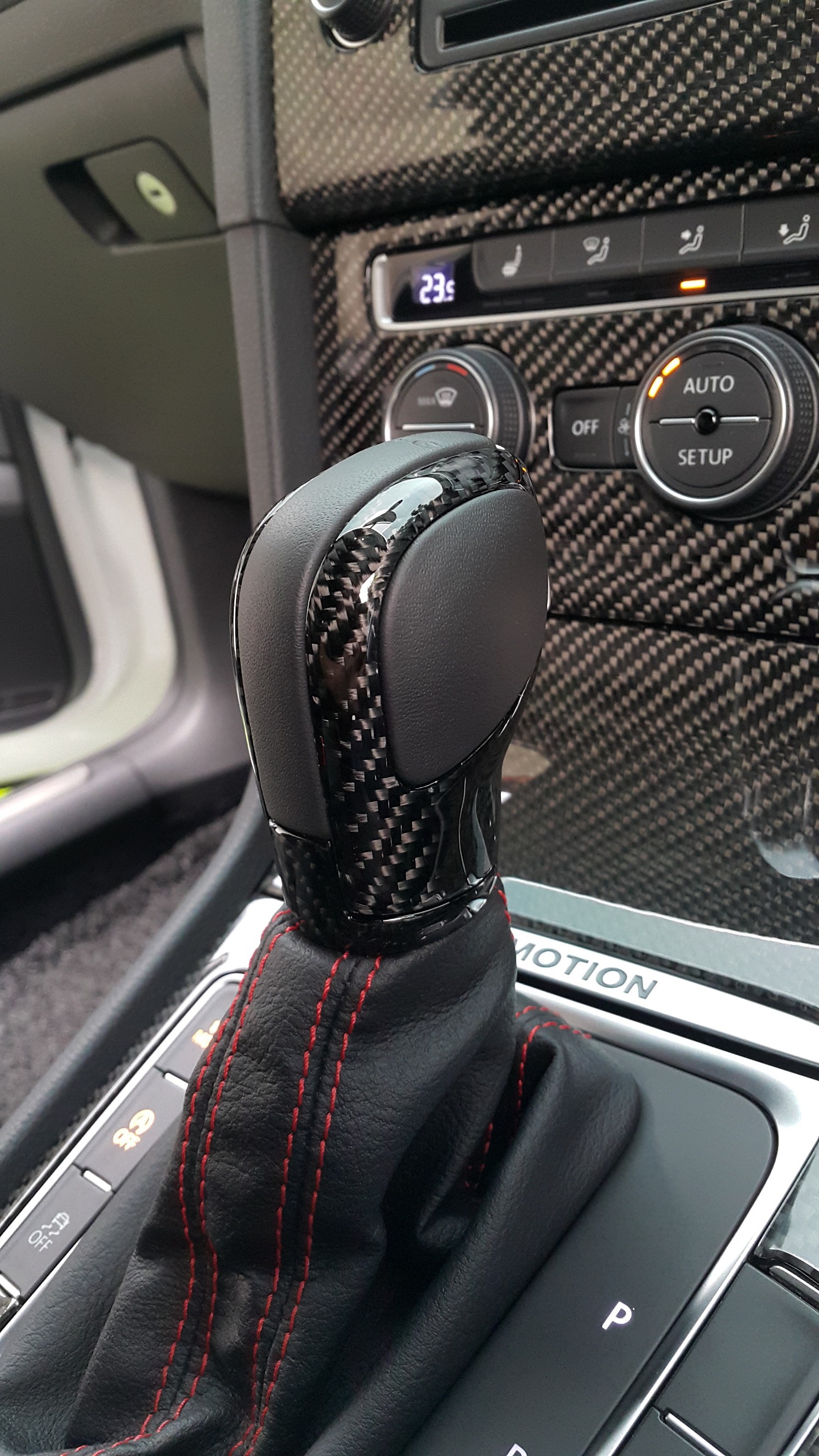 BOSS Edition DSG Shifter Knob Black Edition Premium DeutschCarbon