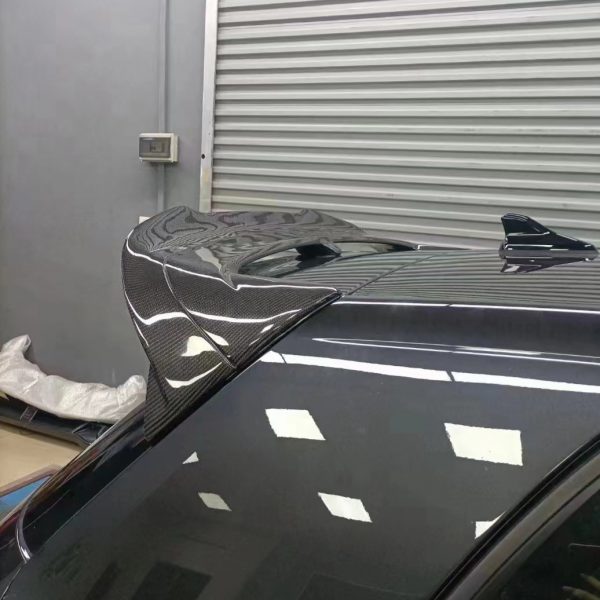 MK8 GTI Clubsport Roof Wing V2 - Image 2